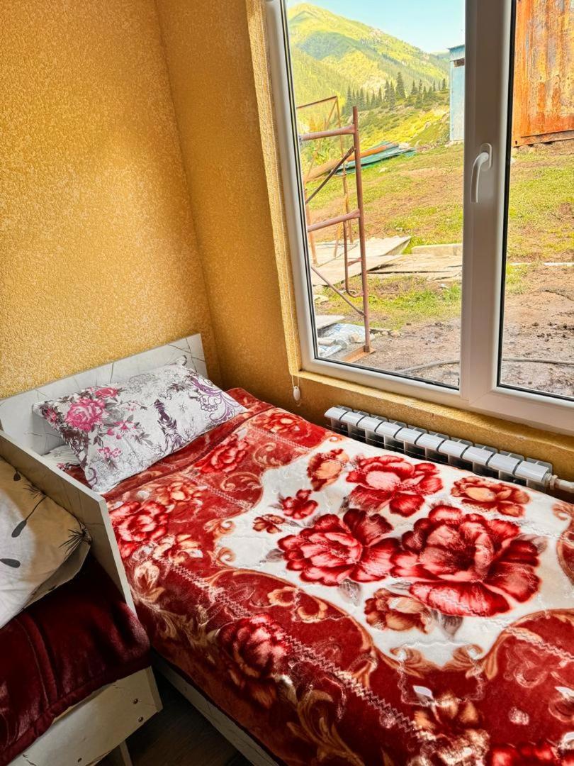 Ala-Kul Guesthouse In Altyn-Arashan Karakol Εξωτερικό φωτογραφία